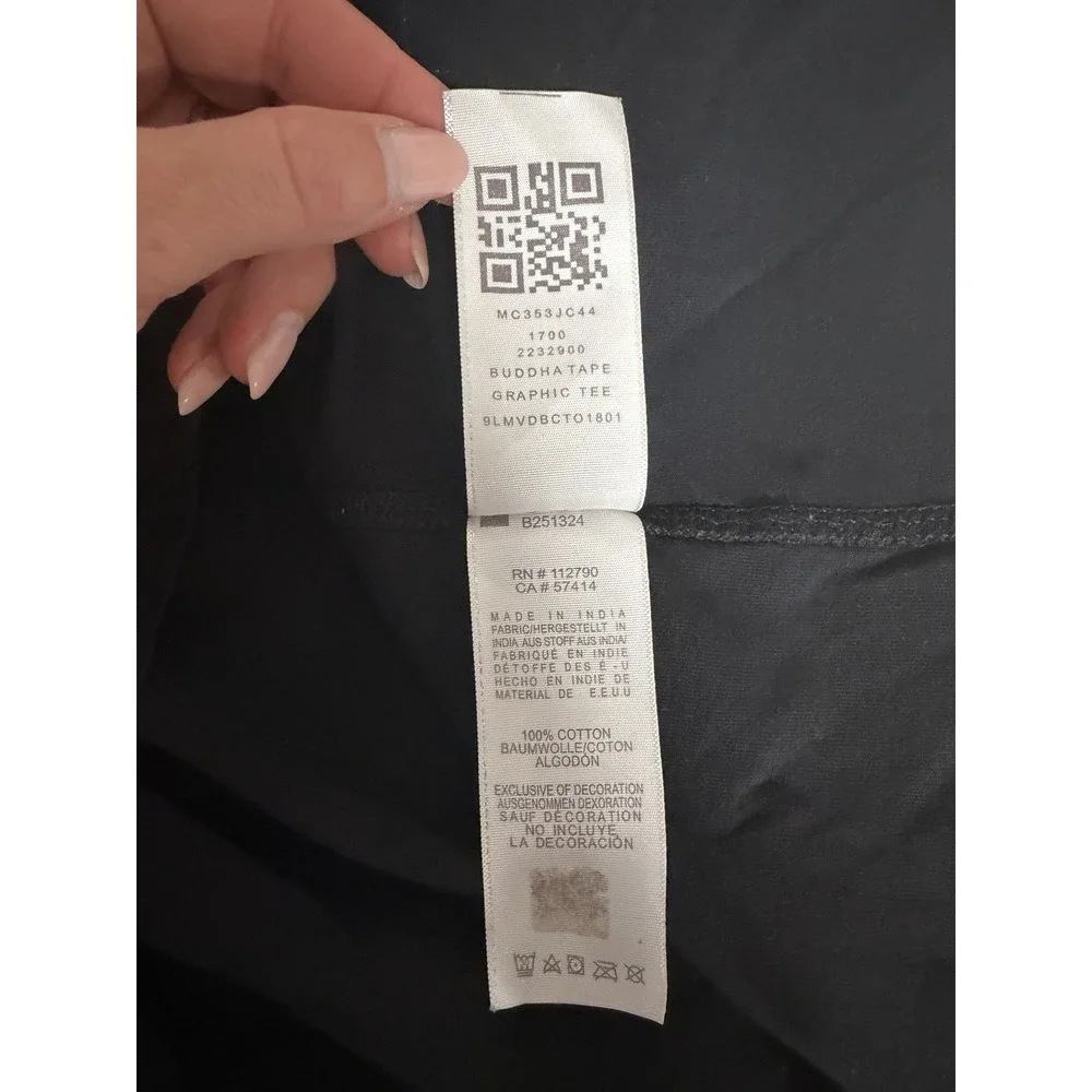 True Religion t-shirt features a distinctive 